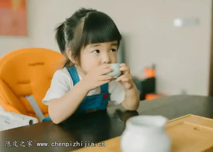 小孩子也能喝陈皮茶，但需要注意这些事情