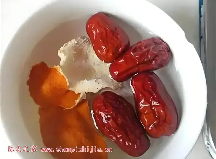 陈皮红枣泡水喝