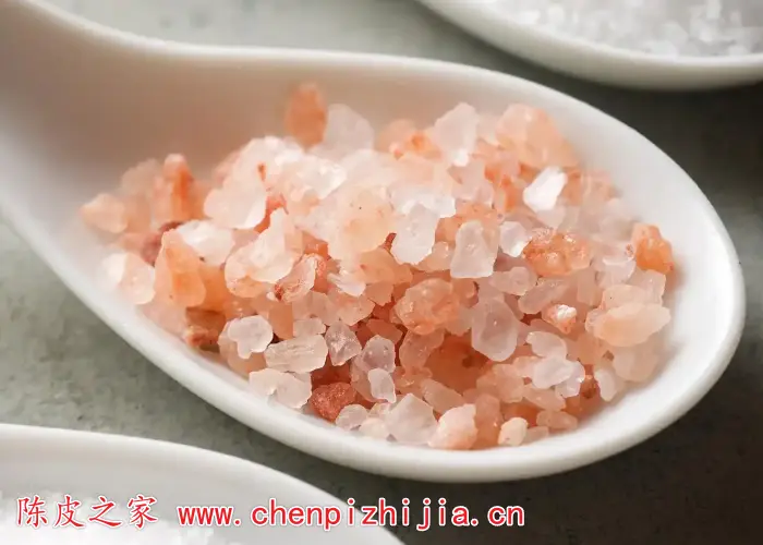 煮陈皮要放冰糖吗？冰糖有什么作用什么时候放？