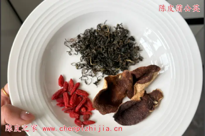 陈皮和薄公英可以一起泡水喝吗