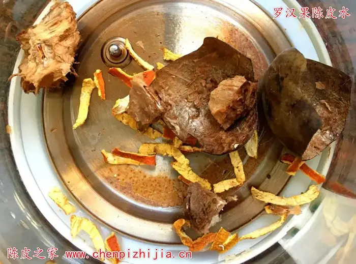 罗汉果陈皮泡水的功效与作用及禁忌